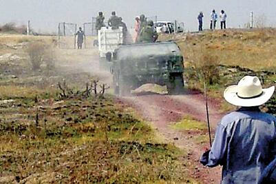 Comuneros frenan obras para NAICM