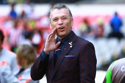 Higuera busca “prensa amiga” para caer bien