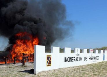 FGR incinera cerca de dos toneladas de metanfetamina y marihuana en Reynosa; Ministerio Público coordinó el evento