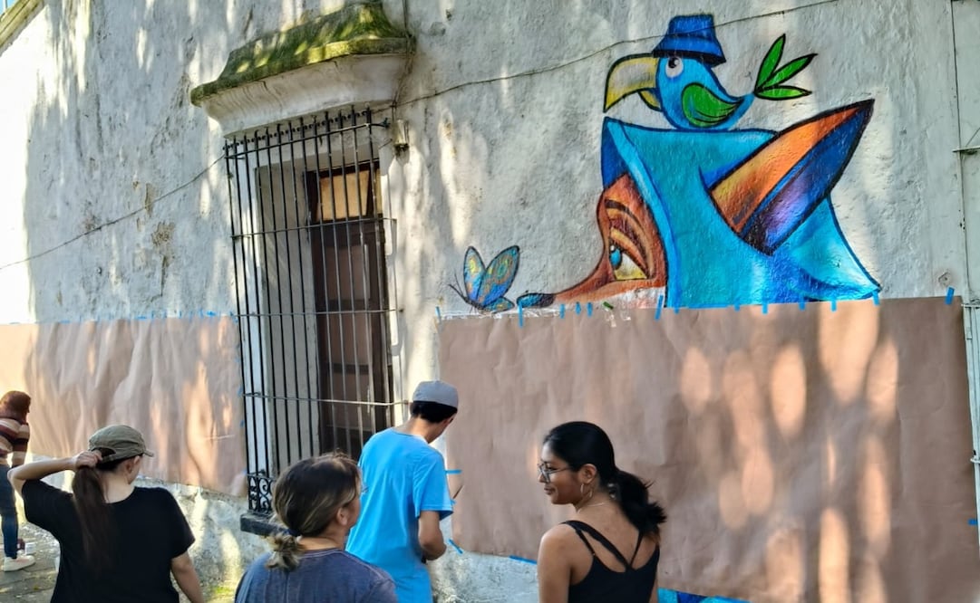 OPLE Veracruz impulsa murales por la democracia; jóvenes plasman participación ciudadana en Xalapa. Foto: Especial