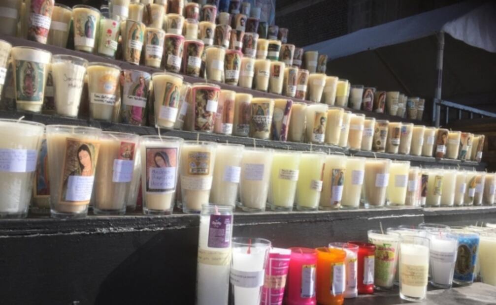 Basílica de Guadalupe: fieles hacen largas filas para dejar una veladora a la Virgen de Guadalupe 