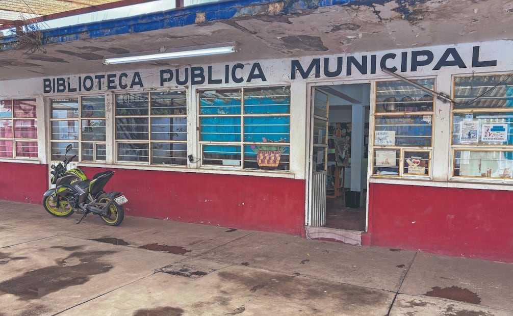 Las bibliotecas Tlalcuillocan e Icemayan son dos recintos municipales con los que cuenta Chimalhuacán para atender a sus más de 705 mil habitantes. Foto: Santiago Cadena/ EL UNIVERSAL