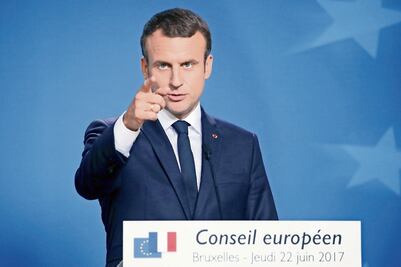 Macron presenta polémica ley antiterrorismo