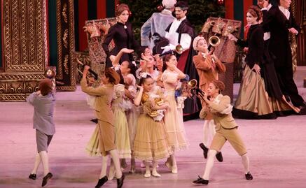 Compañía Nacional de Danza recibe la presea Lunas del Auditorio