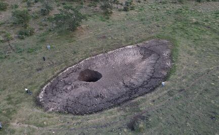 Socavón seca agua de abrevadero en Santa Catarina, San Luis Potosí