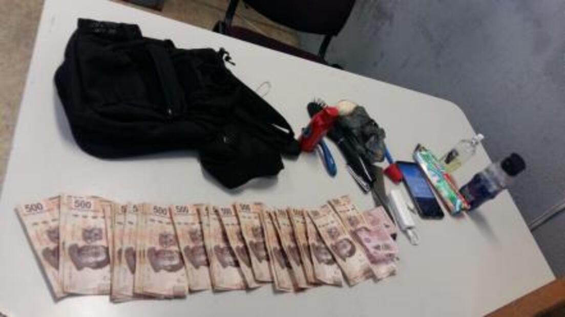 Detienen a seis personas en Aguascalientes por rondar casilla en camioneta blindada