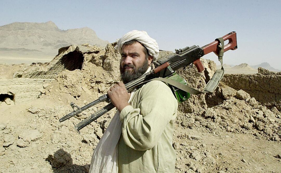 Un militante talibán fotografíado el 31 de octubre de 2001. Foto: AFP, archivo