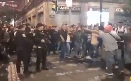 VIDEO: Se registran actos de violencia durante el concierto de Grupo Firme en el Zócalo