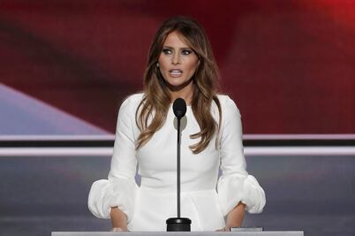 Melania Trump demanda a medios por difamación