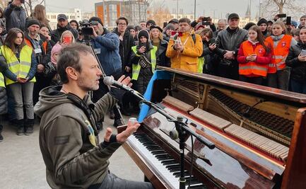 Músico ucraniano cambia la música por las armas y se une al ejército en la guerra contra Rusia 