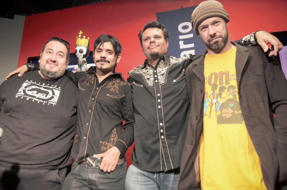 Pascual Reyes (voz), Alex Otaola (guitarra), Juan Morales (bajo) y Luca (batería) (ESPECIAL)