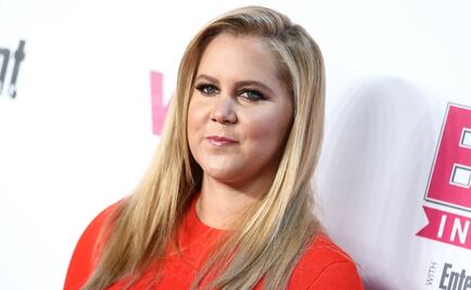 Amy Schumer se "disculpa" por hablar sobre Donald Trump