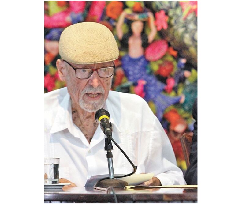 Roberto Fernández Retamar, tenía 89 años. Foto/AFP