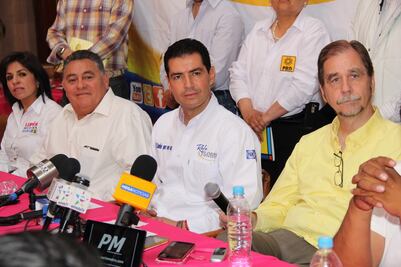 Basave rechaza que en Zacatecas la pelea sea sólo entre PRI y Morena