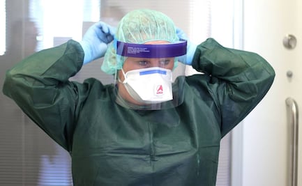 Prevén que pandemia de coronavirus tarde dos años en completar su curso