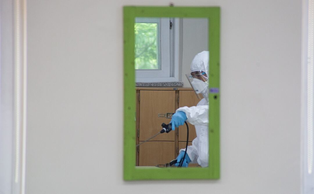 EFE. Sanitización en escuelas de Corea