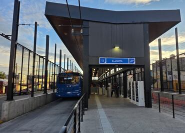 Tras más de 3 meses sin servicio, abren tres estaciones del Trolebús Chalco-Santa Martha