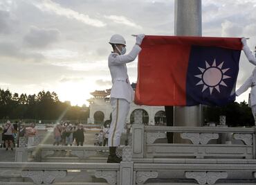 Taiwán afirma que 6 globos chinos cruzaron su espacio aéreo; detecta barcos y aviones militares