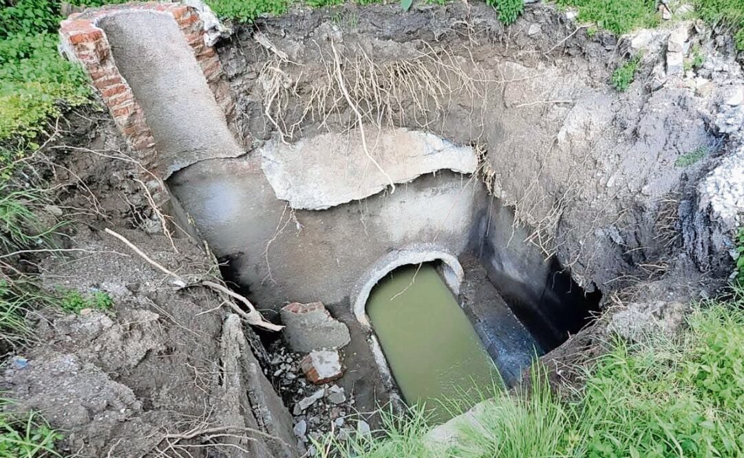 Autoridades municipales indicaron que el colector de aguas residuales tiene más de 30 años de antigüedad. Foto: Especial