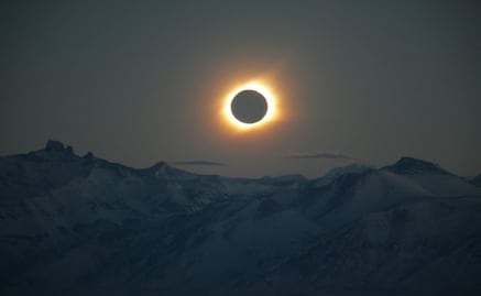El IPN recreará el eclipse de Sol en su Planetario