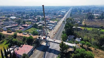 Retiran puente por obras del Tren México-Querétaro