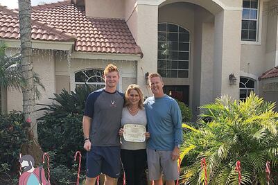 Regala casa con bono beisbolero