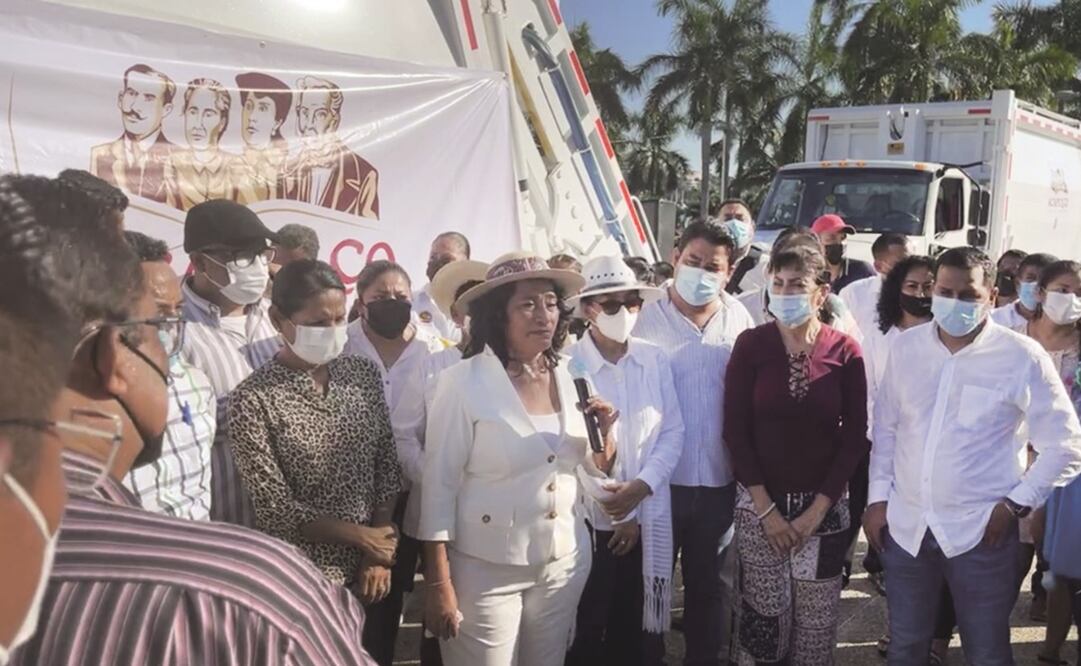 La alcadesa Abelina López Rodríguez solicitó 200 mdp para adquirir 35 camiones recolectores de basura para Acapulco. Foto: Captura de vídeo