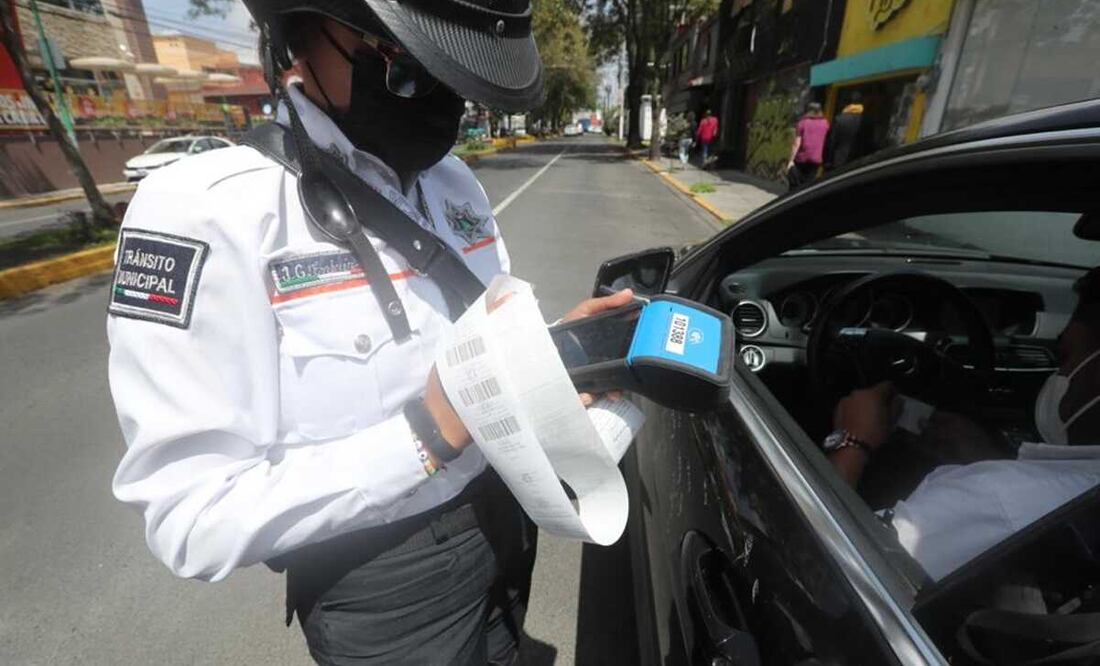 El objetivo es ordenar a los automovilistas en la ciudad, pues se estima que son hasta 500 mil unidades las que circulan a diario. Foto: Jorge Alvarado / EL UNIVERSAL