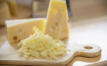 Esta es la mejor forma de conservar el queso rallado; evita que pierda sus beneficios para la salud