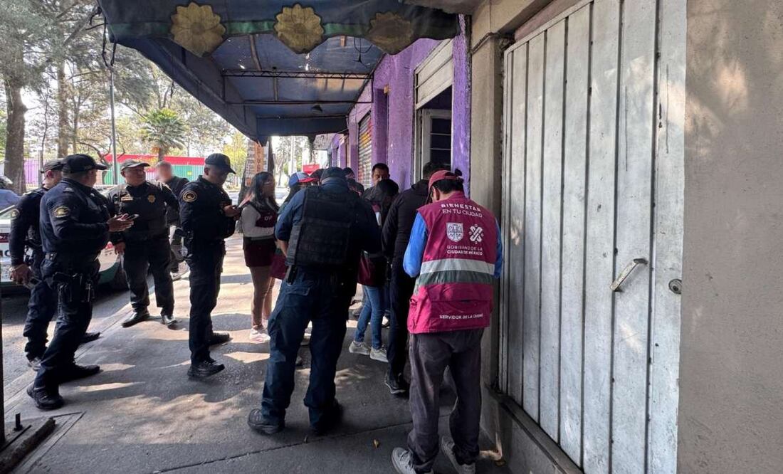Rescatan a niños que vivían en condiciones insalubres en Iztapalapa (19/03/2025). Foto: Especial