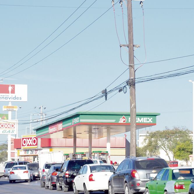 Opinión. Los vendedores de combustible dijeron que la situación en NL no es alarmante como en otros estados. EMILIO VÁSQUEZ. EL UNIVERSAL