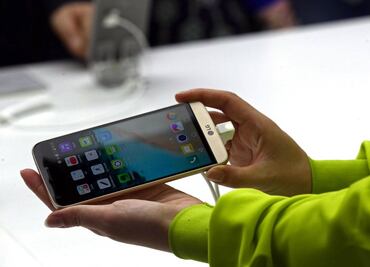 LG presenta su primer smartphone modular