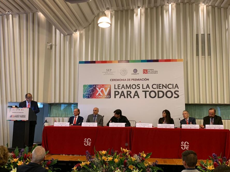 La ceremonia de premiación del XV Concurso Leamos la Ciencia Para Todos. Foto: Especial