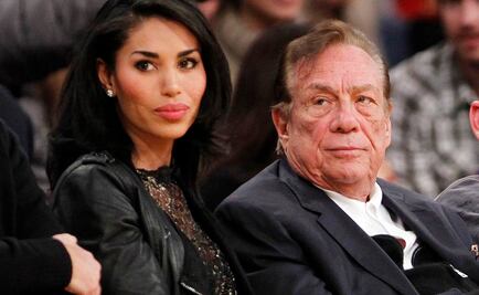 Ex dueño de Clippers demanda a sitio y ex novia