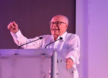 Intentan "reventar" acto de José Narro en Monterrey