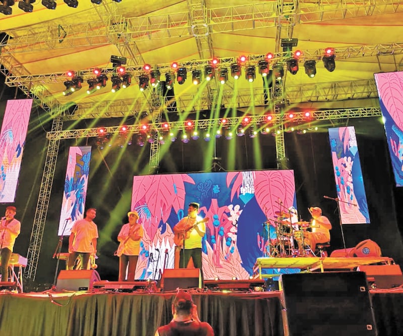 Por tres noches, Mazunte se envolvió en diversas propuestas alternativas de música electrónica, regional, hip hop y jazz. Foto: ROSELIA CHACA. EL UNIVERSAL