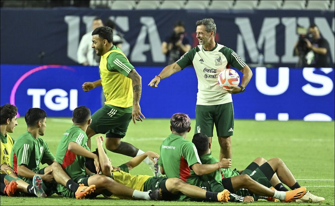 Diego Cocca en el entrenamiento de la Selección Mexicana - Foto: Imago7