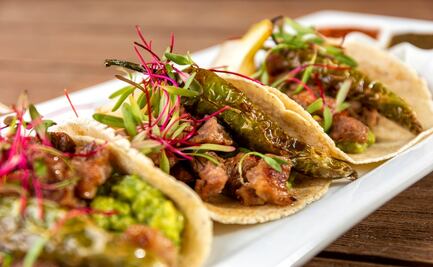 Prepara unos ricos tacos de New York con salsa de habanero