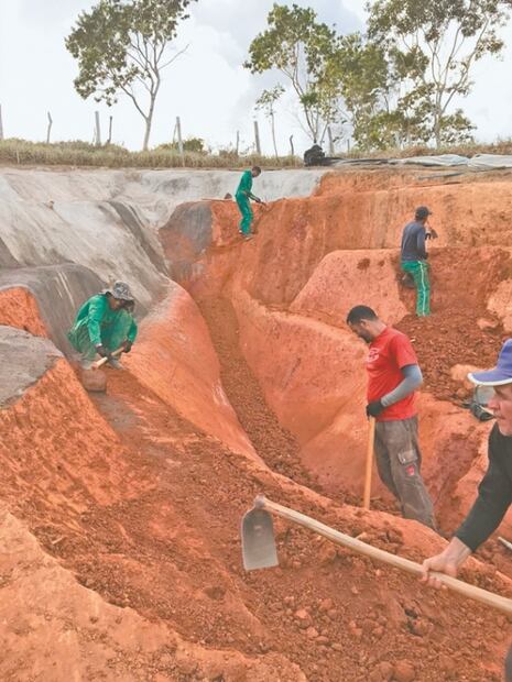 La vulva en la tierra, de Juliana Notari
