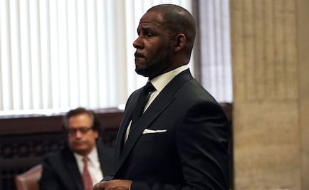 Mujer detalla supuesto abuso sexual del cantante R. Kelly