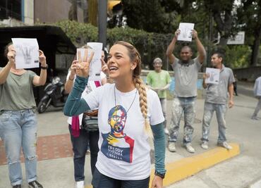 ‘Juan Guaidó es nuestro presidente’, dice Lilian Tintori