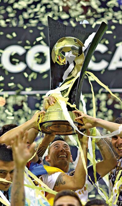 El trofeo de la Concacaf fue conquistado una vez más por el conjunto de Coapa el pasado miércoles (ETZEL ESPINOSA. IMAGO7)