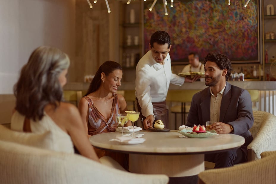 Con el todo incluido, podrás disfrutar menús especializados en los 5 restaurantes del hotel. Foto: Cortesía Waldorf Astoria Riviera Maya