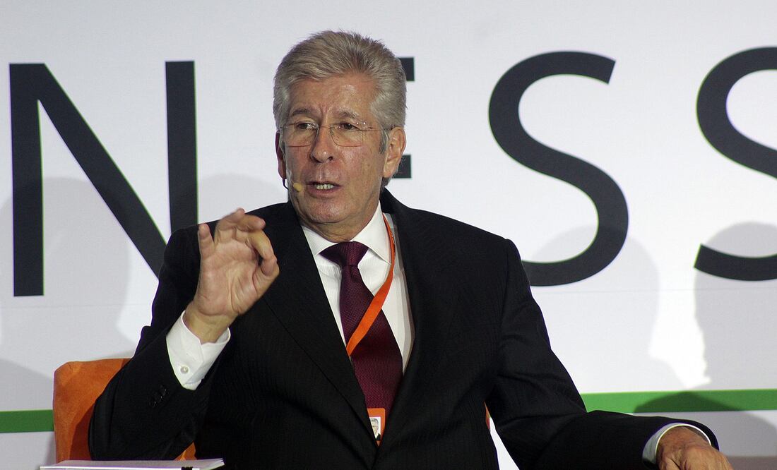 Gerardo Ruiz Esparza, titular de la Secretaría de Comunicaciones y Transportes. (Foto: Archivo / EL UNIVERSAL)