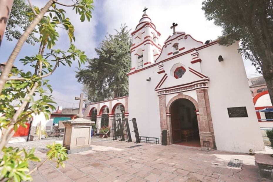 Comunidades de Magdalena Contreras y de San Ángel restauran iglesias sin supervisión ni recursos del INAH