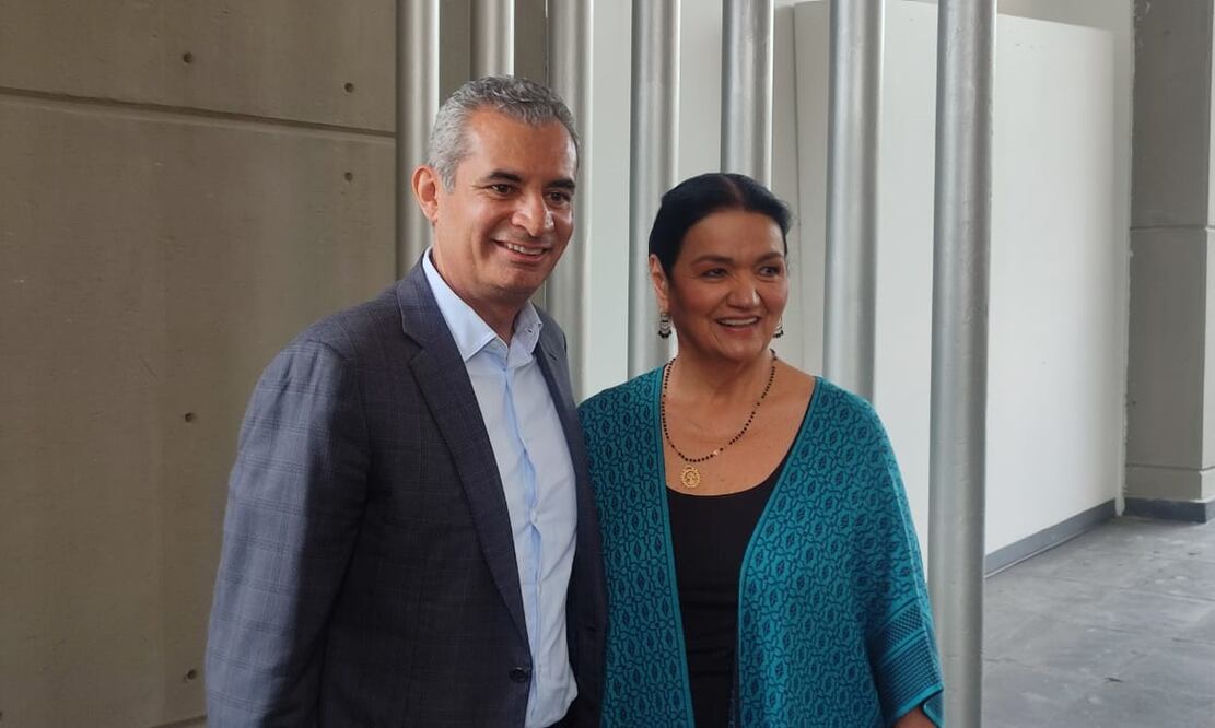 Enrique Ochoa Reza y Dulce María Sauri Riancho, exdirigentes del PRI. Foto: Otilia Carvajal / EL UNIVERSAL