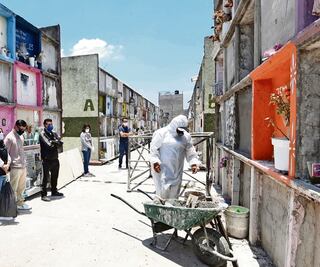 Covid-19 dispara 111% las cremaciones