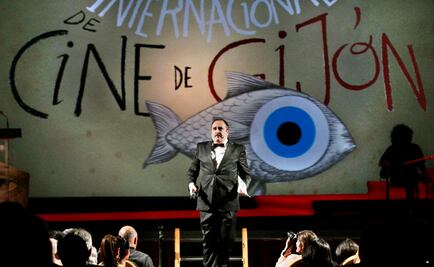 Festival de Gijón recuerda a muertos en París