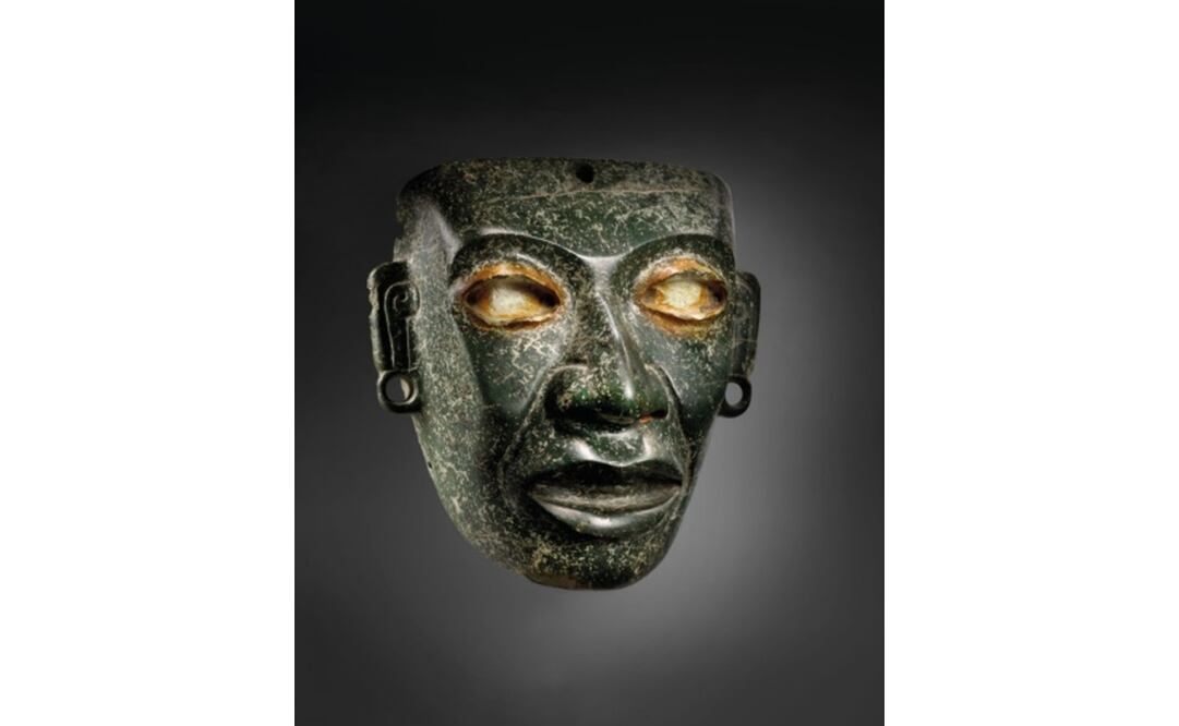 La máscara teotihuacana clásica, una de las piezas más valiosas de la subasta, es falsa, asegura el INAH. Foto: Christie's