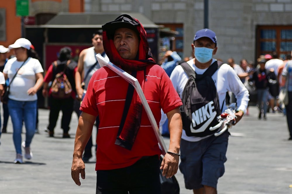 Se pronostican temperaturas que oscilen entre los 30 y 33 grados, con una fuerte radiación UV, Foto: Carlos Mejía / El Universal